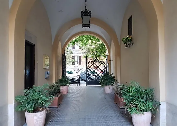 Apartment Ave Cesare Rom